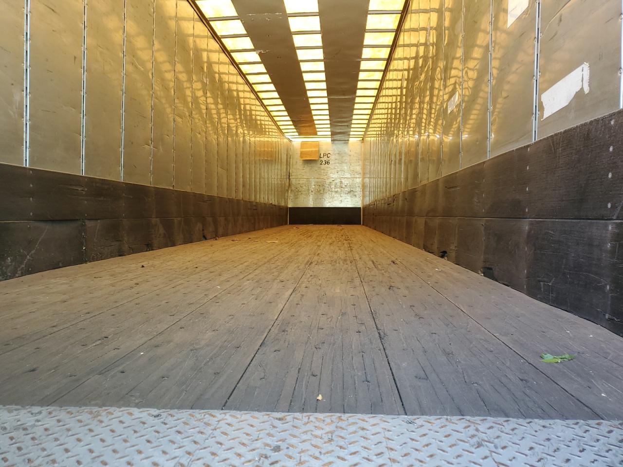 Great Dane Trailer Image 4