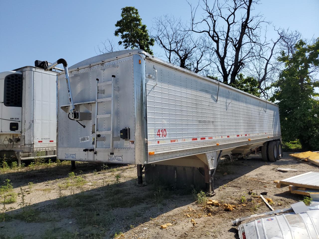 Wilson 42 Ft Image 3