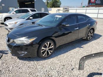  Salvage Nissan Maxima