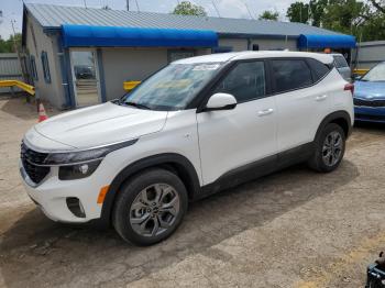  Salvage Kia Seltos