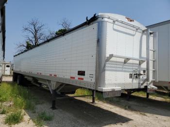  Salvage Tbus Trailer