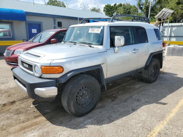  Salvage Toyota FJ Cruiser