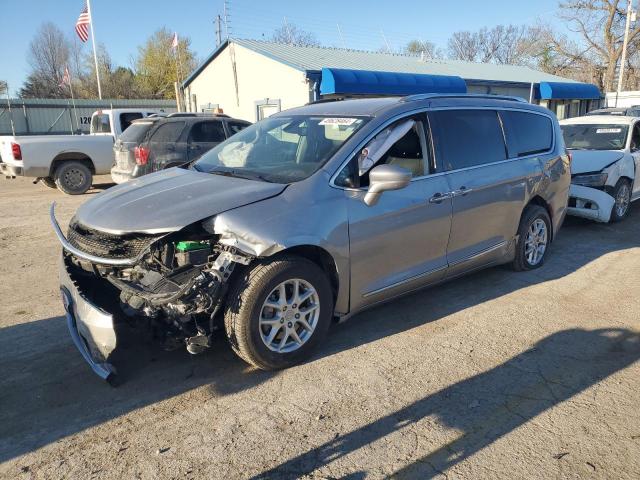  Salvage Chrysler Pacifica