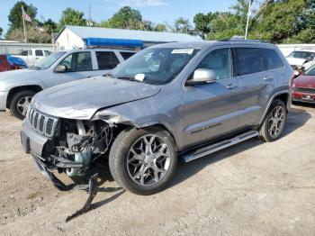  Salvage Jeep Grand Cherokee