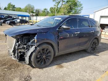  Salvage Kia Sorento