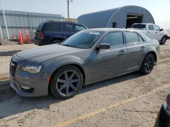  Salvage Chrysler 300