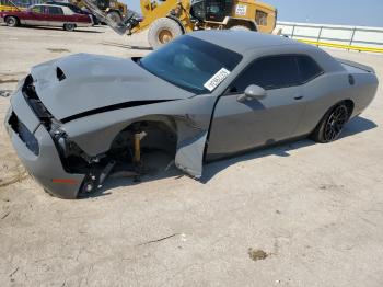  Salvage Dodge Challenger