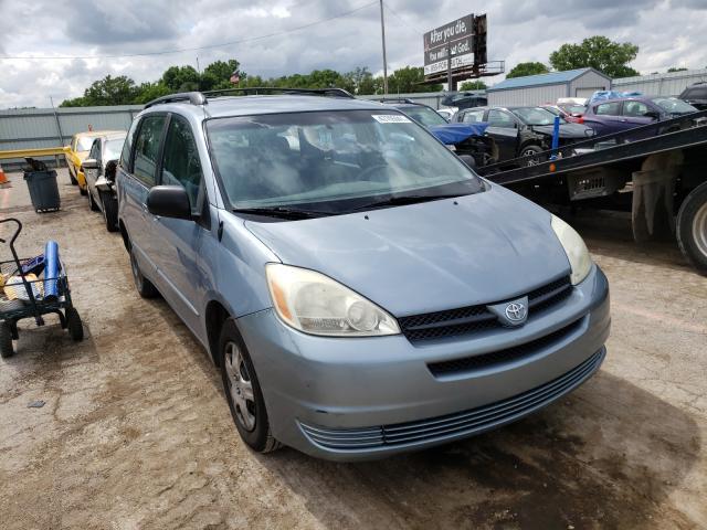  Salvage Toyota Sienna