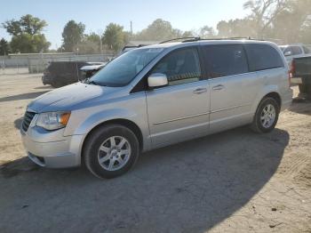  Salvage Chrysler Minivan