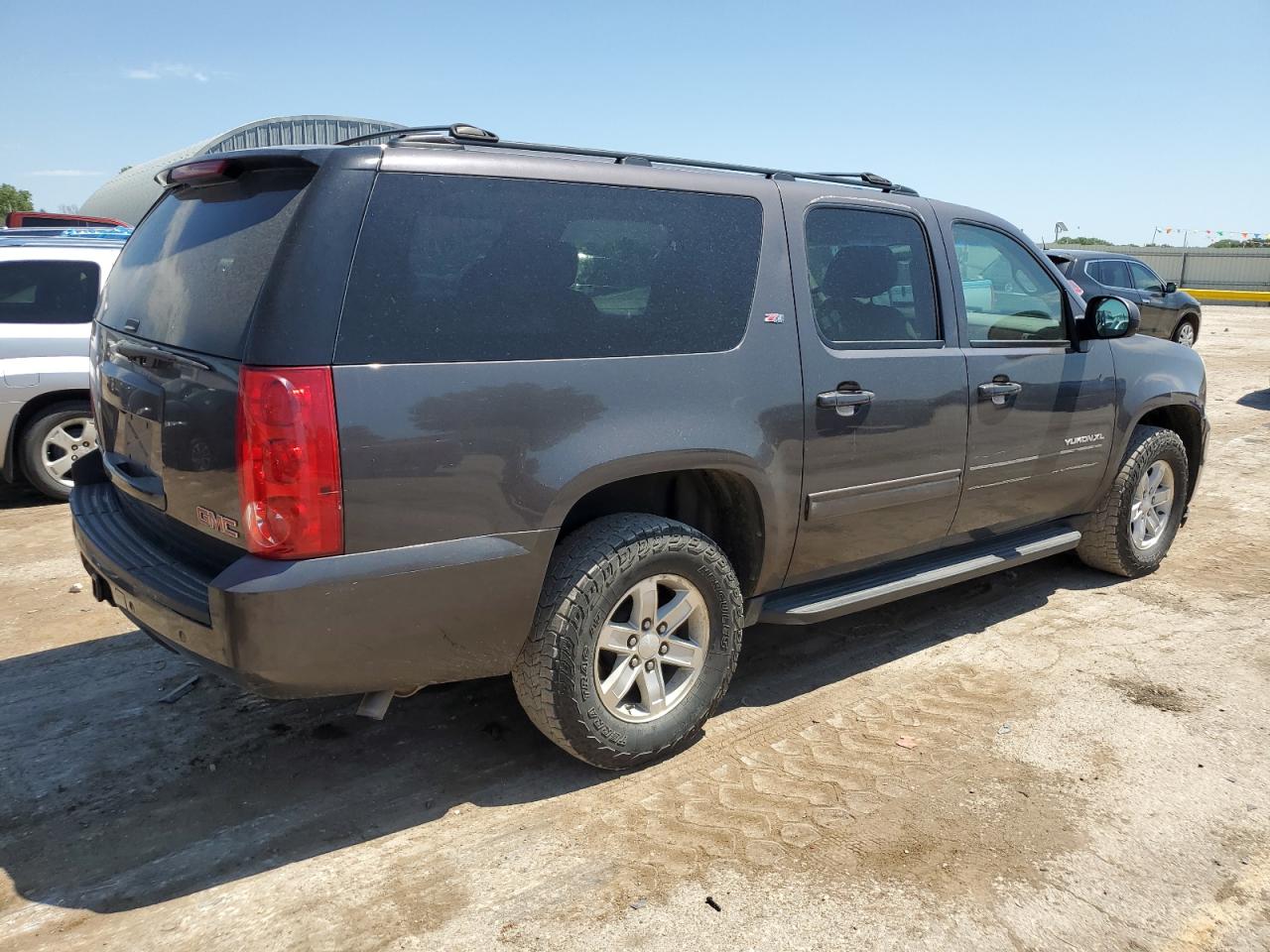 GMC Yukon K1500 Slt Image 2
