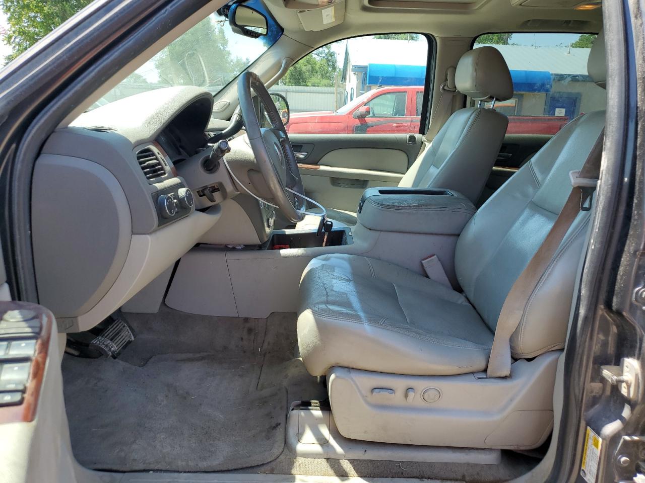 GMC Yukon K1500 Slt Image 10