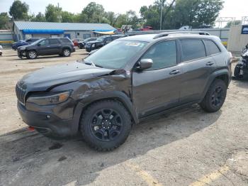  Salvage Jeep Cherokee