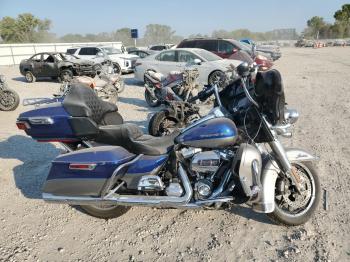  Salvage Harley-Davidson Fl