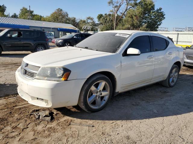  Salvage Dodge Avenger