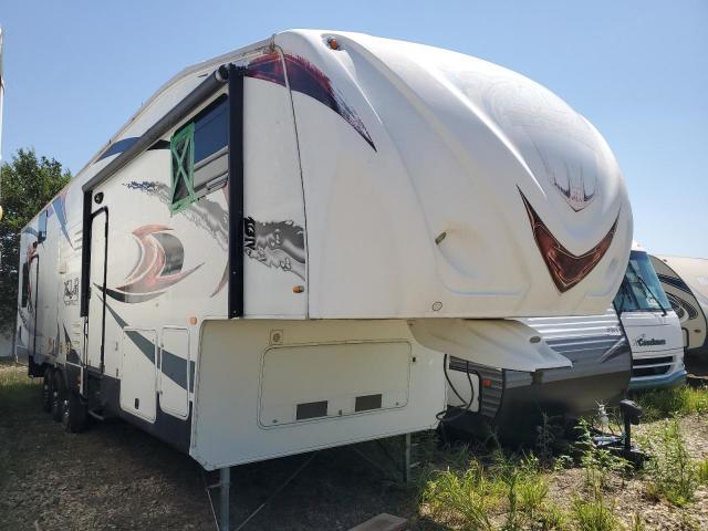  Salvage Camp 5th Wheel