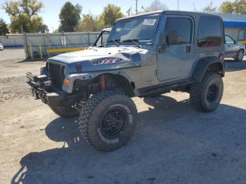  Salvage Jeep Wrangler