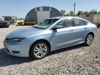  Salvage Chrysler 200