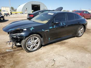  Salvage Porsche Panamera