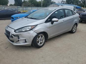  Salvage Ford Fiesta