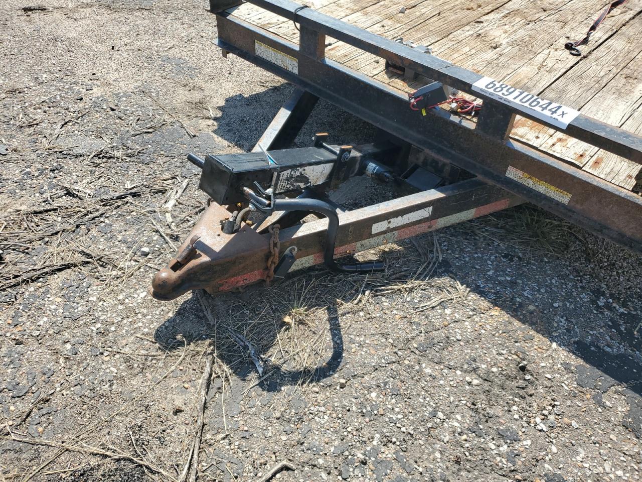 Suretrack Trailer Image 5