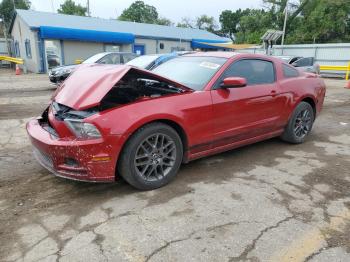  Salvage Ford Mustang