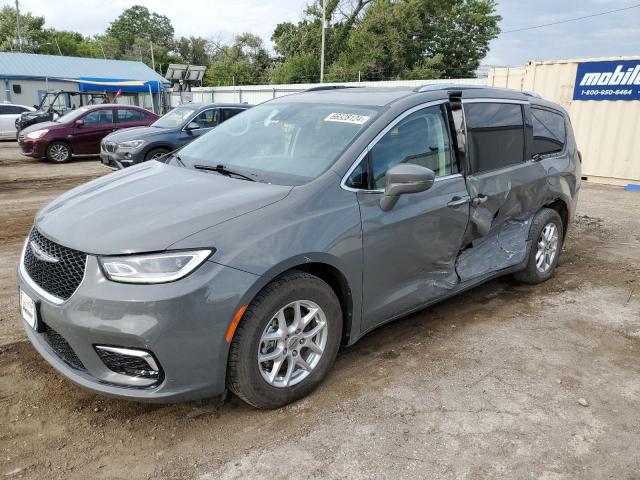  Salvage Chrysler Pacifica