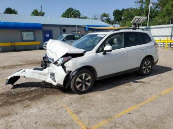  Salvage Subaru Forester