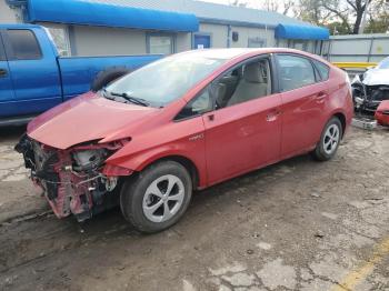  Salvage Toyota Prius