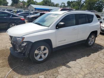  Salvage Jeep Compass