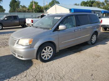  Salvage Chrysler Minivan