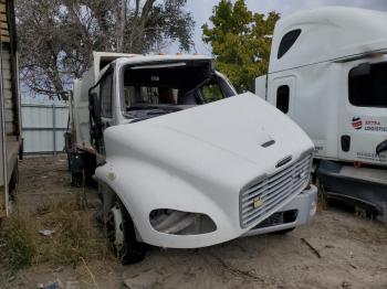  Salvage Freightliner M2 106 Med