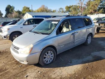  Salvage Kia Sedona