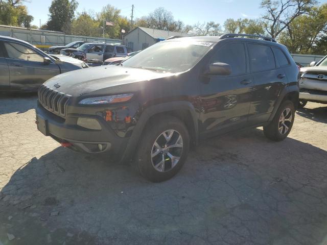  Salvage Jeep Cherokee