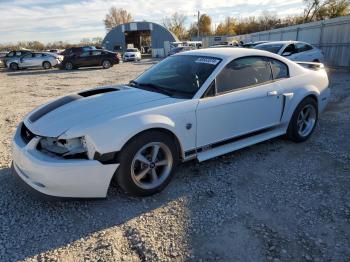  Salvage Ford Mustang