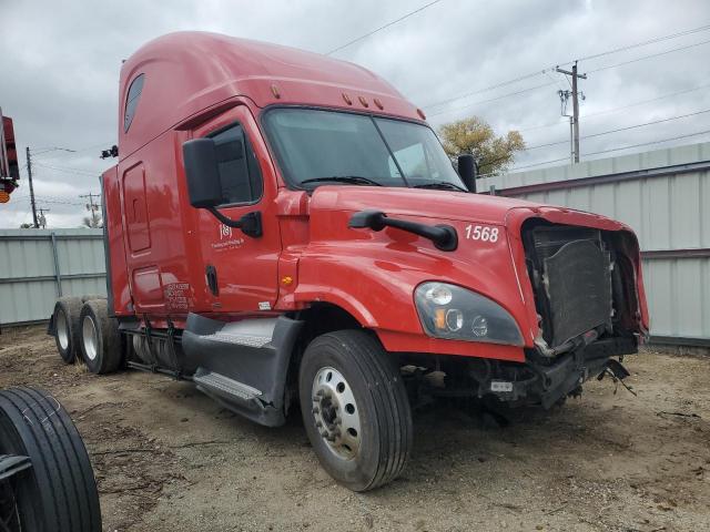  Salvage Freightliner Cascadia 1