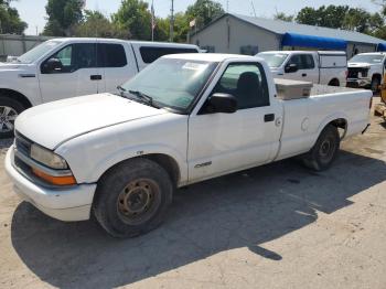  Salvage Chevrolet S-10