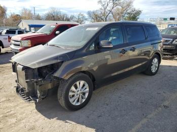  Salvage Kia Sedona