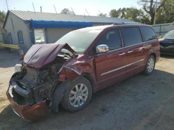  Salvage Chrysler Minivan