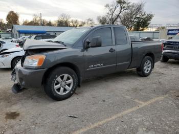  Salvage Nissan Titan