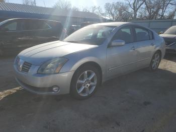  Salvage Nissan Maxima