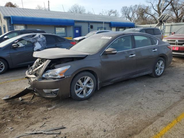  Salvage Nissan Altima