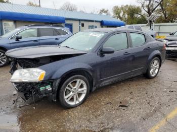  Salvage Dodge Avenger