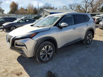  Salvage Nissan Rogue