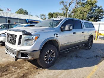  Salvage Nissan Titan