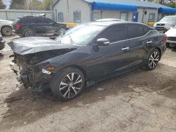  Salvage Nissan Maxima