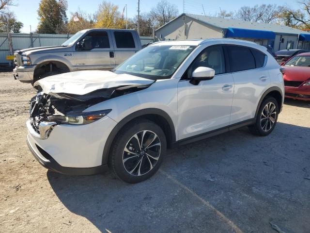  Salvage Mazda Cx