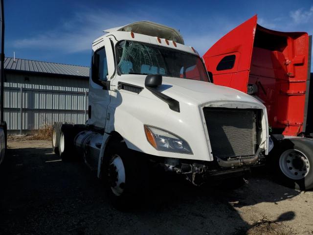  Salvage Freightliner Cascadia 1