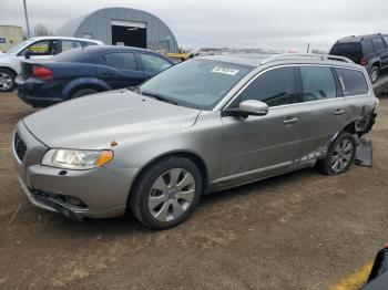  Salvage Volvo V70