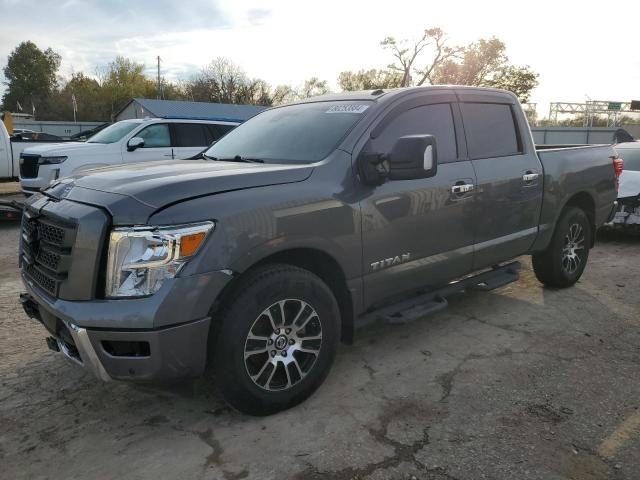  Salvage Nissan Titan