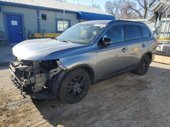  Salvage Mitsubishi Outlander